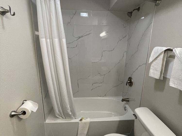 모텔 Baymont By Wyndham Dothan