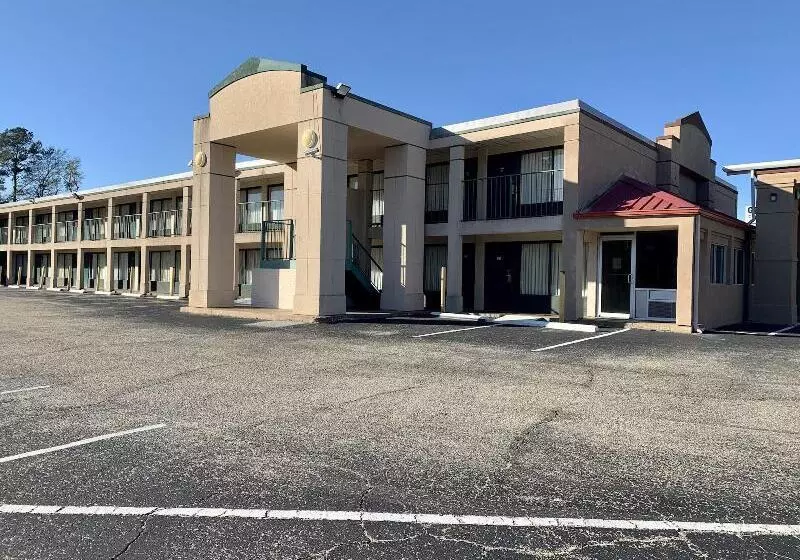 モーテル Baymont By Wyndham Dothan