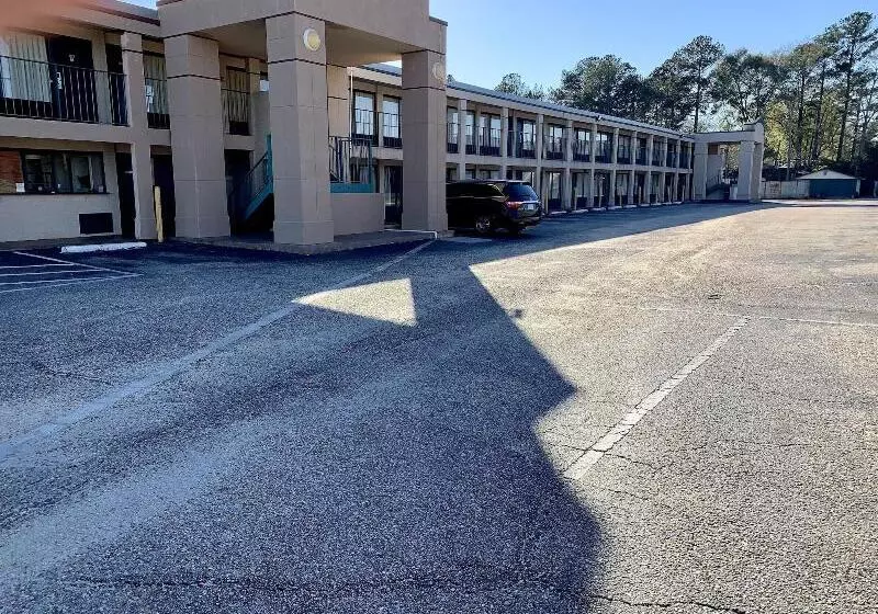 モーテル Baymont By Wyndham Dothan