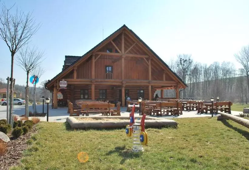 Majatalo Baloncentrum Břestek