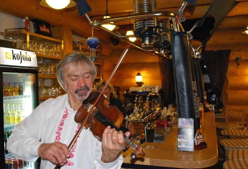 펜션 Baloncentrum Břestek