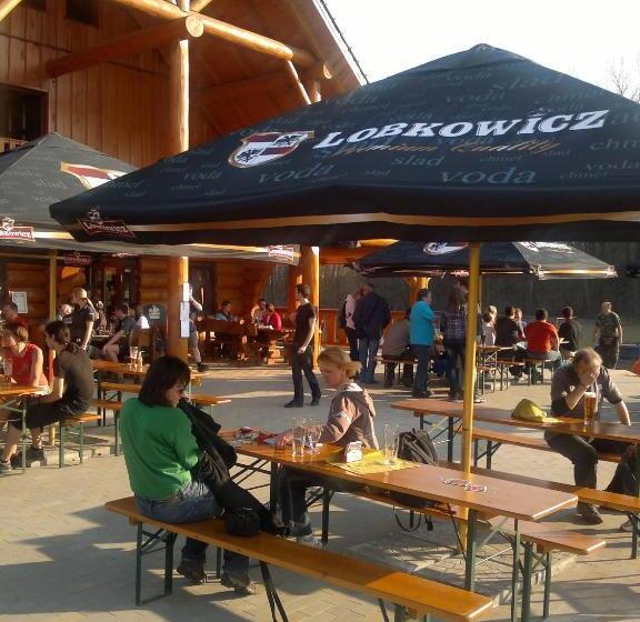 펜션 Baloncentrum Břestek