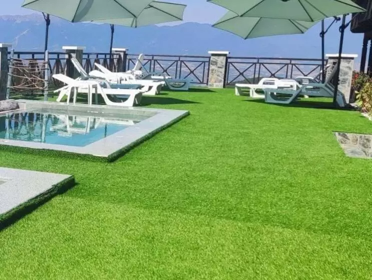 Majatalo Leshtenski Rai Guest House