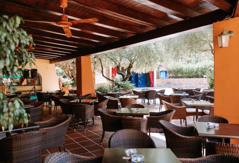 Resort Nicolaus Club Torre Moresca