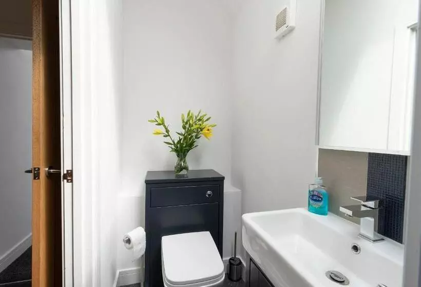 The Olde Coach House