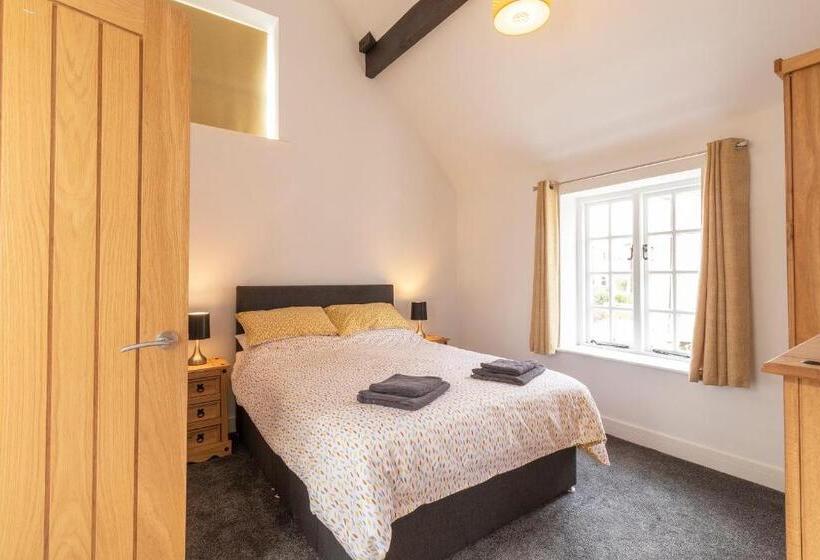 The Olde Coach House