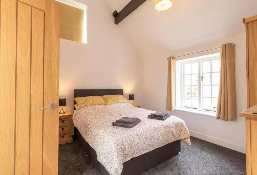 The Olde Coach House