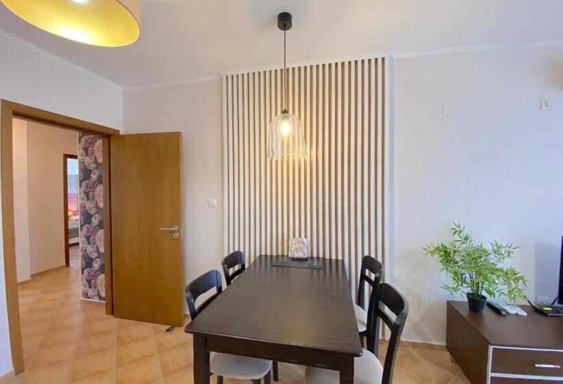 Cascadas Family Resort   Private Apartment   Bsr