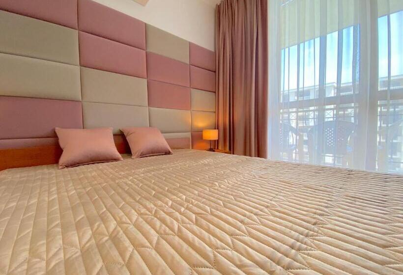 Cascadas Family Resort   Private Apartment   Bsr