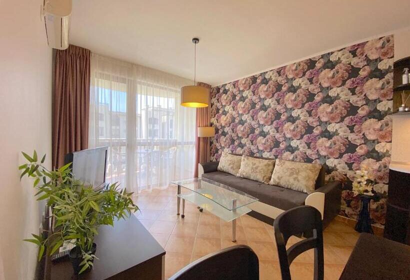 Cascadas Family Resort   Private Apartment   Bsr