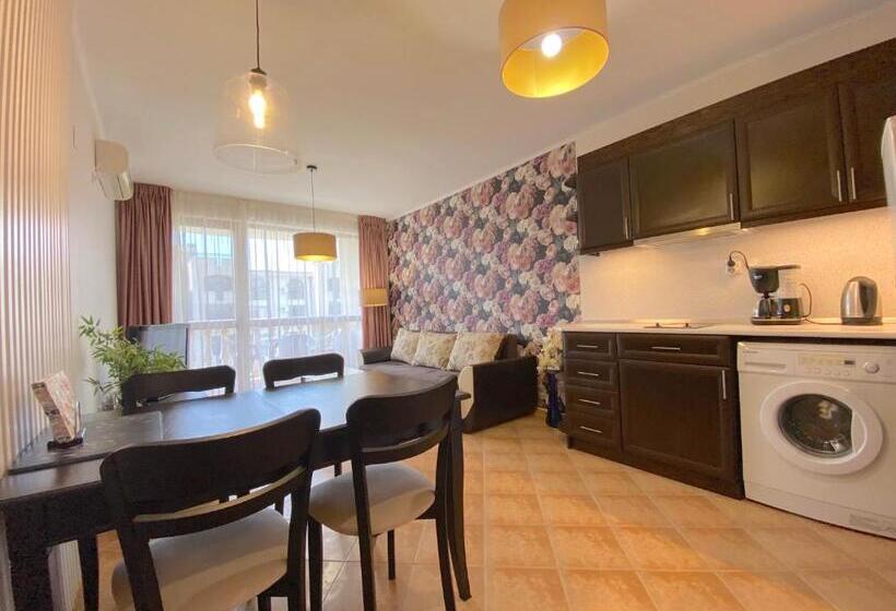 Cascadas Family Resort   Private Apartment   Bsr