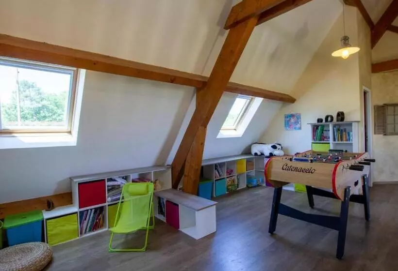 Maison Spacieuse Avec Piscine Chauffée, Grand Jardin Et équipements Bébé En Dordogne   Fr 1 616 267