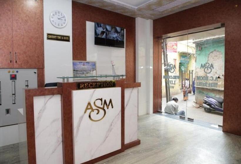 Отель Al Sharif Manzil 90 Mtrs From Dargah