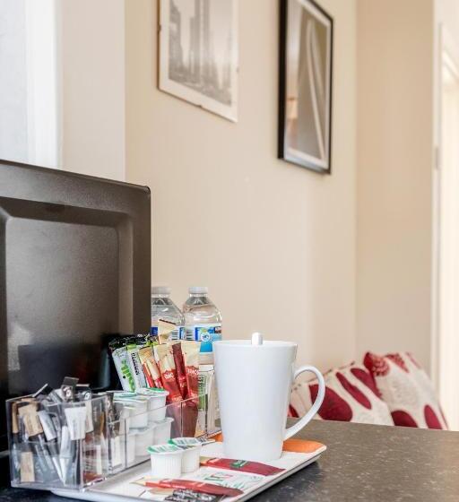 Mpl Apartments Woodside House By Harry Potter Studios