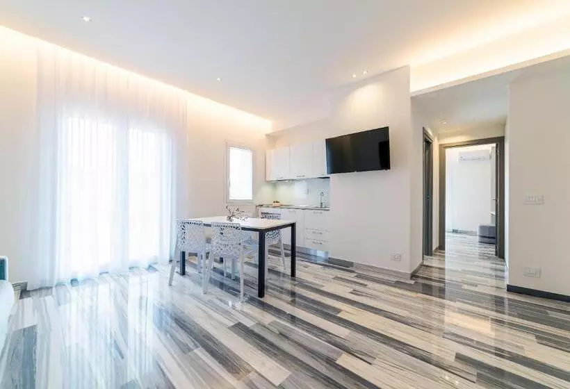 ペンション Fronte Etna