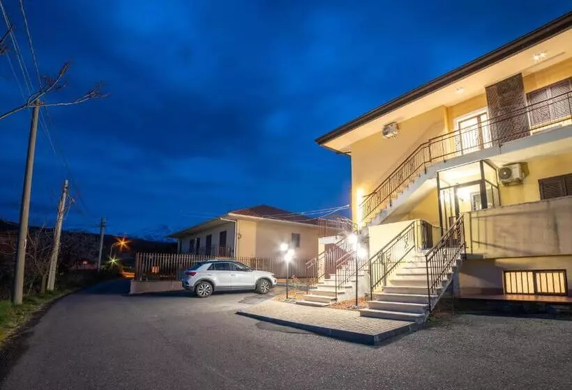 ペンション Fronte Etna