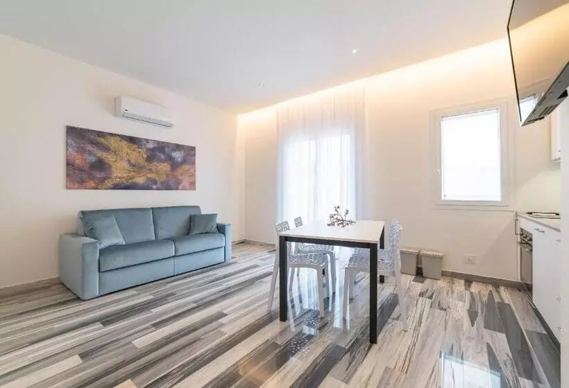 ペンション Fronte Etna