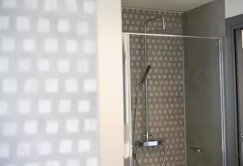 ペンション Fronte Etna