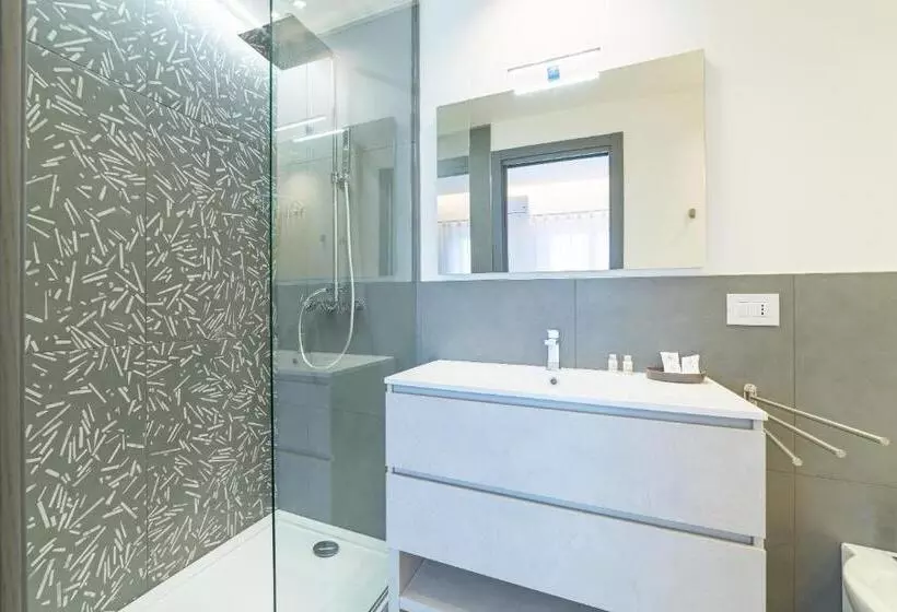 ペンション Fronte Etna