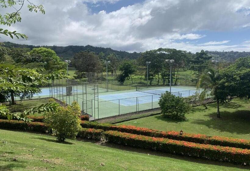 Veranda 3b 2 Bedrs Second Floor By Stay In Cr