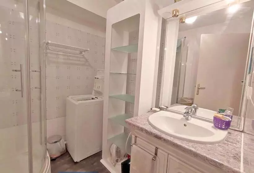 Chez Jacques Et Christine, Charmant T2 Bis, Parking Gratuit, Proche Thermes, Wifi, 4 Personnes