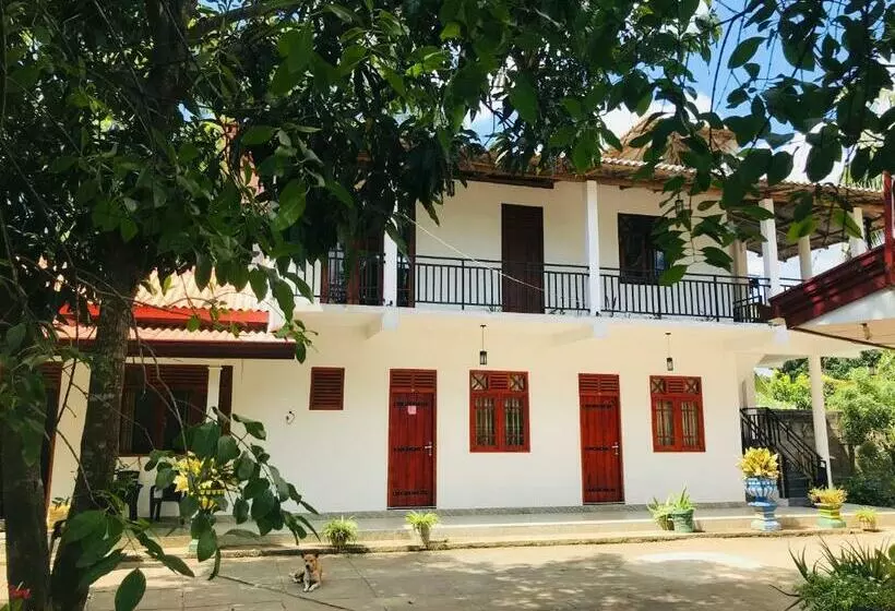 Sudesh Holiday Resort