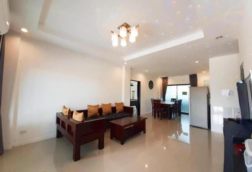 บ้านนุจรินทร์ พูลวิลล่า หัวหิน สไลเดอร์ โต๊ะพูล