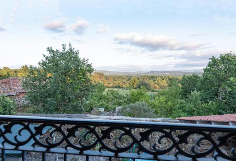 A Bruxiña De Toldaos