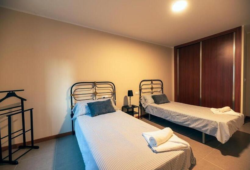 A Bruxiña De Toldaos