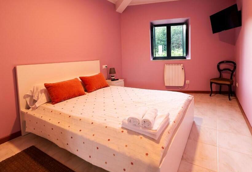 A Bruxiña De Toldaos