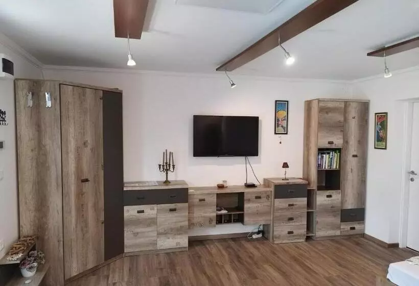 Apartma Salvia Guest House