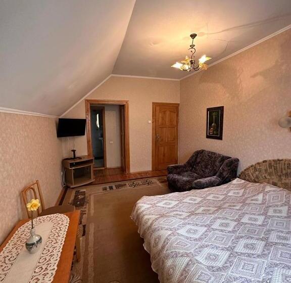 ベッドアンドブレックファースト роксолана