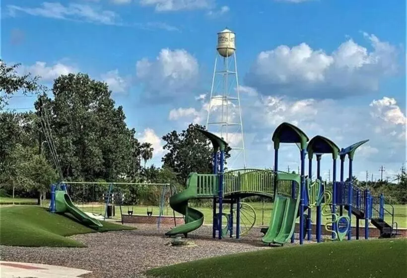 Mayfield @ Oyster Creek   Tranquil Creek & Nature!