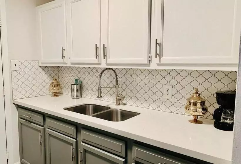 Mayfield @ Oyster Creek   Tranquil Creek & Nature!