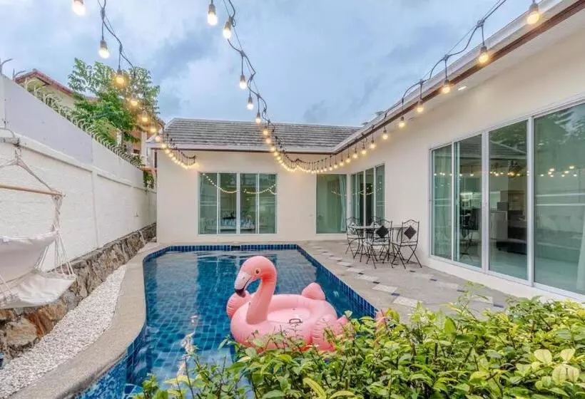 Peacock Pool Villa
