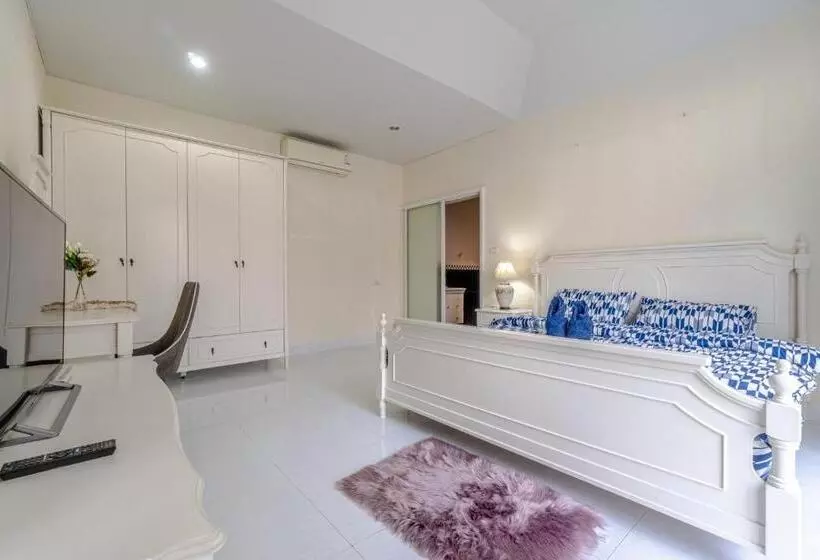 Peacock Pool Villa