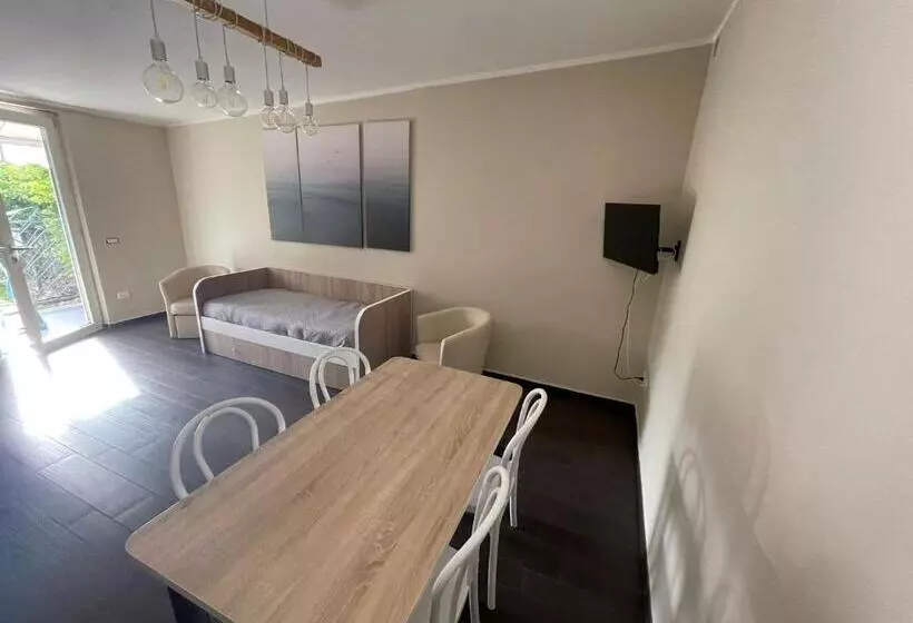 Villa Marisa Resort