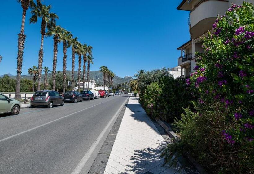 Ada Hotel & Apartments