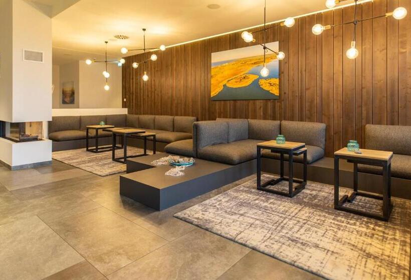 Aparthotel Waterkant Suites   Fewos Am Meer Mit Spa