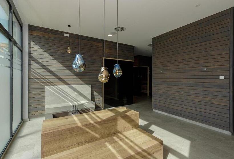 Aparthotel Waterkant Suites   Fewos Am Meer Mit Spa