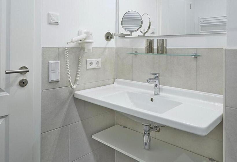 Aparthotel Waterkant Suites   Fewos Am Meer Mit Spa