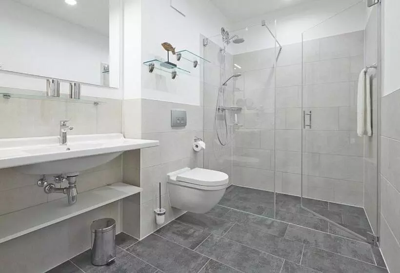 Aparthotel Waterkant Suites   Fewos Am Meer Mit Spa