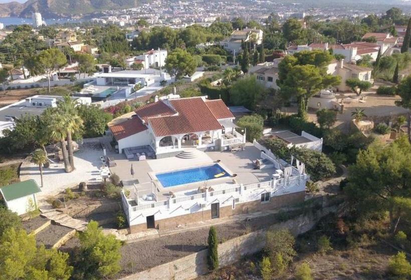 住宿加早餐  Elparaiso Altea Luxury Apartment Cielo Adults Only Bed & Borrel