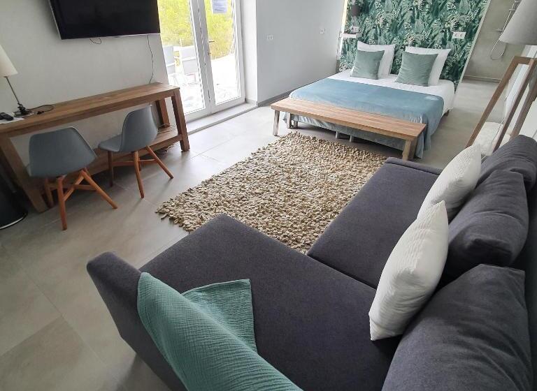 住宿加早餐  Elparaiso Altea Luxury Apartment Cielo Adults Only Bed & Borrel