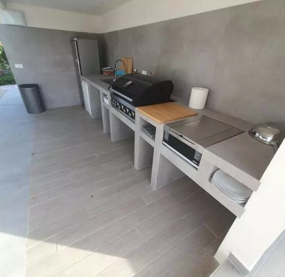 تختخواب و صبحانه Elparaiso Altea Luxury Apartment Cielo Adults Only Bed & Borrel