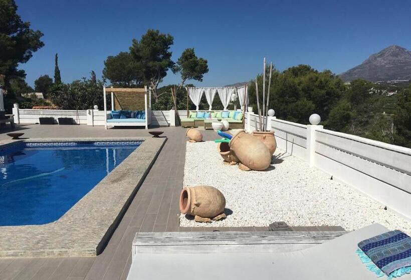 住宿加早餐  Elparaiso Altea Luxury Apartment Cielo Adults Only Bed & Borrel