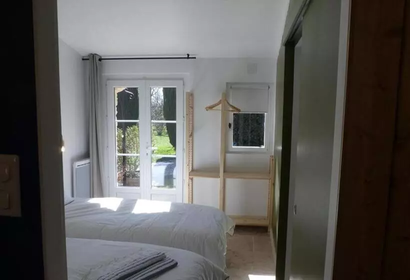 Aamiaismajoitus (B&B) Gîte L Auguste Maison D Hôtes