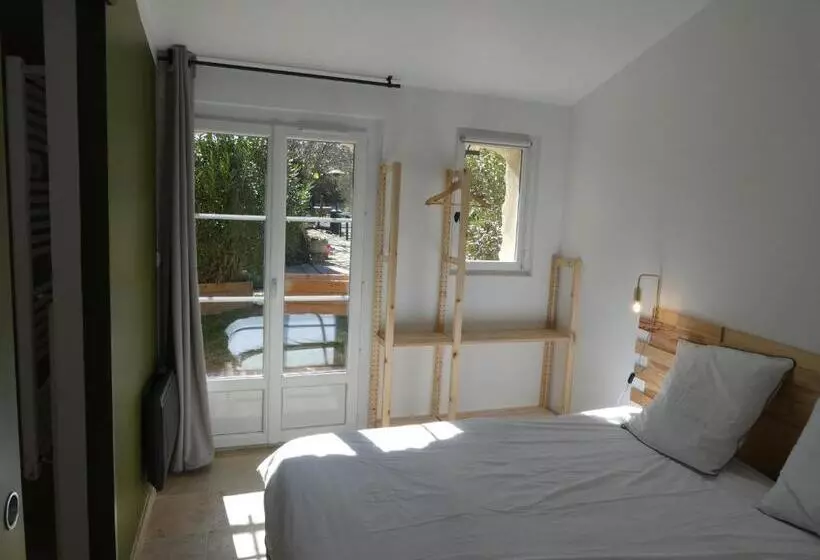 Aamiaismajoitus (B&B) Gîte L Auguste Maison D Hôtes