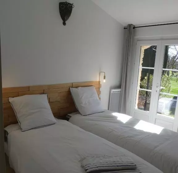 Aamiaismajoitus (B&B) Gîte L Auguste Maison D Hôtes