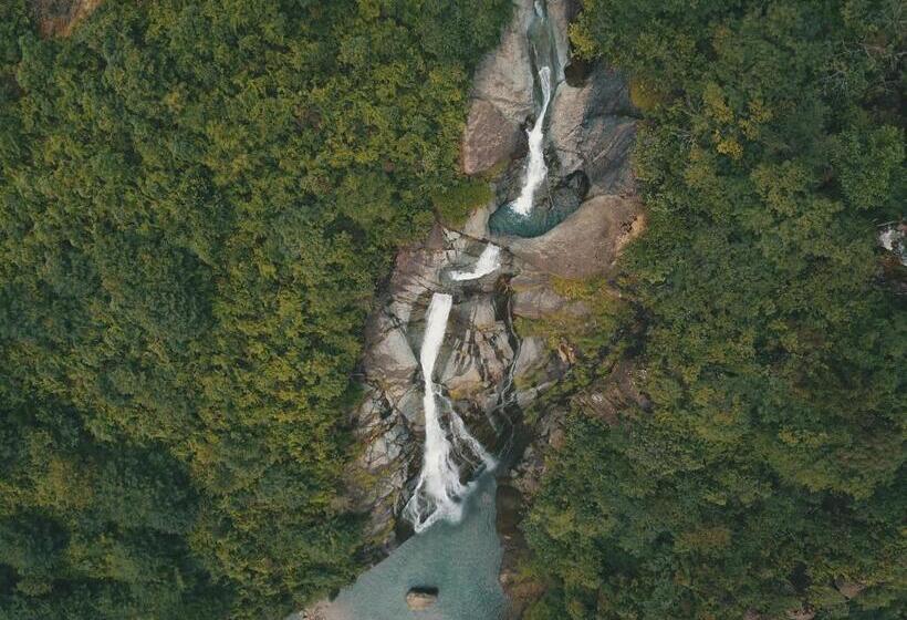 호텔 Grand şelale